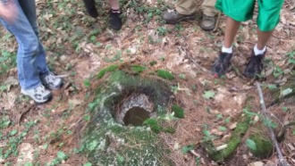 Nearby, we found this similar pestle carved into a granite boulder. Running our hands along the inside grinding surface helped us imagine the experiences of the native people who lived in this region long before the town of Sandwich (founded: 1763).